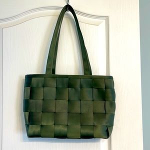 Harvey’s original sealtbelt bag.  Hunter green.